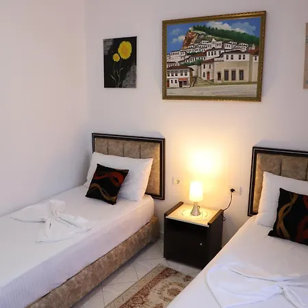 Marjo ゲストハウス 3*